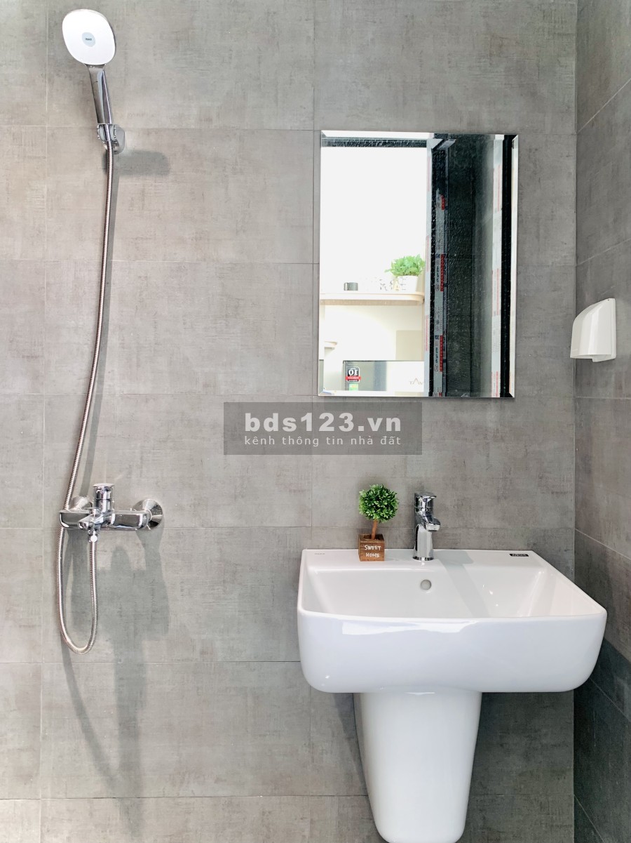 Căn hộ dịch vụ cao cấp đầy đủ nội thất Nguyễn Duy Trinh Quận 2, giá chỉ 5 triệu/tháng