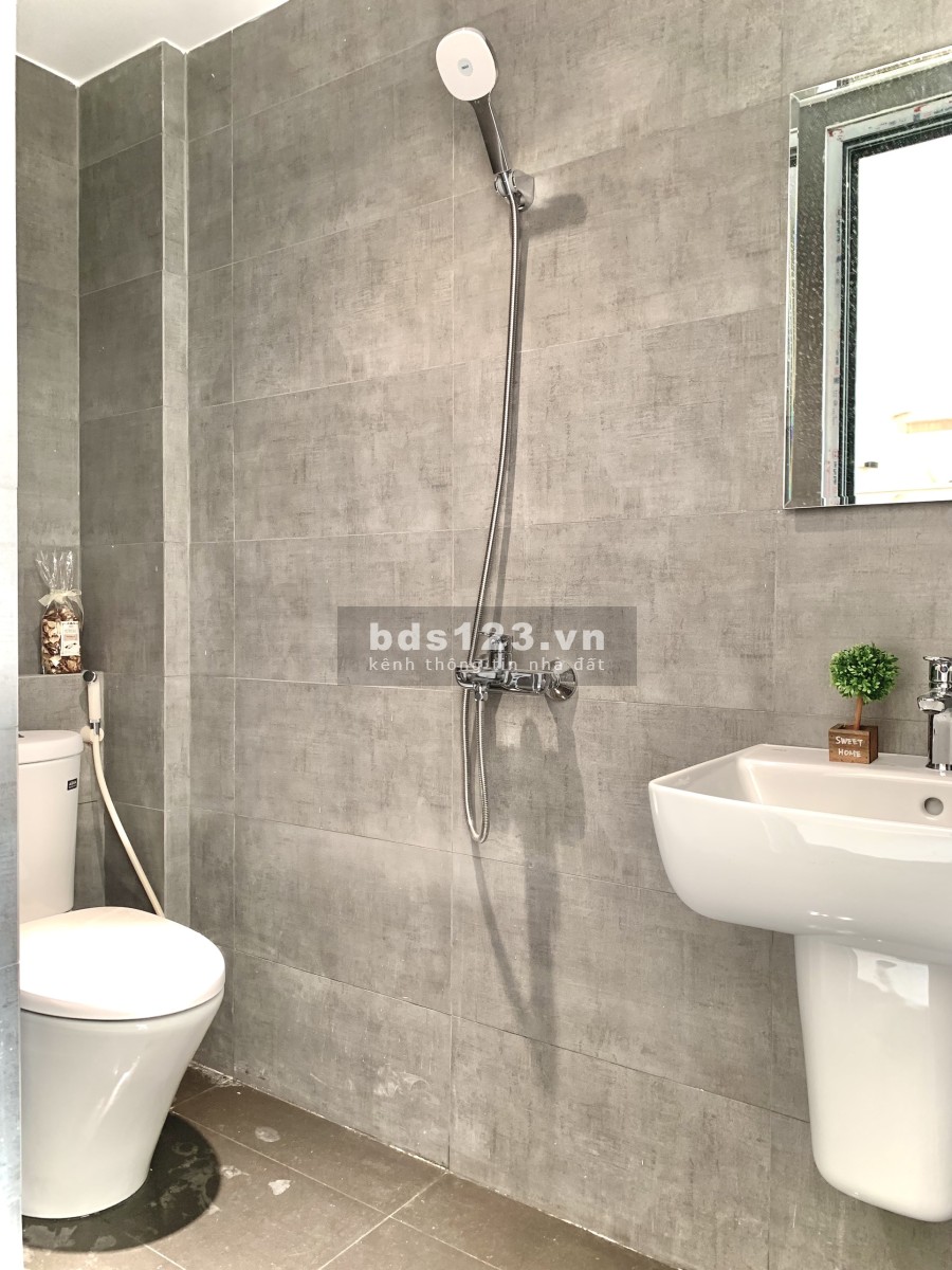 Căn hộ dịch vụ cao cấp đầy đủ nội thất Nguyễn Duy Trinh Quận 2, giá chỉ 5 triệu/tháng