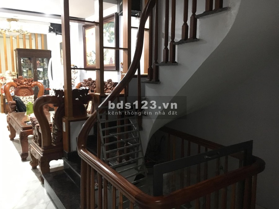 Phố Vọng nhà nguyên căn diện tích 68m2 4 tầng mặt tiền lớn 3.5m giá bán 11.8 tỷ Thanh Xuân
