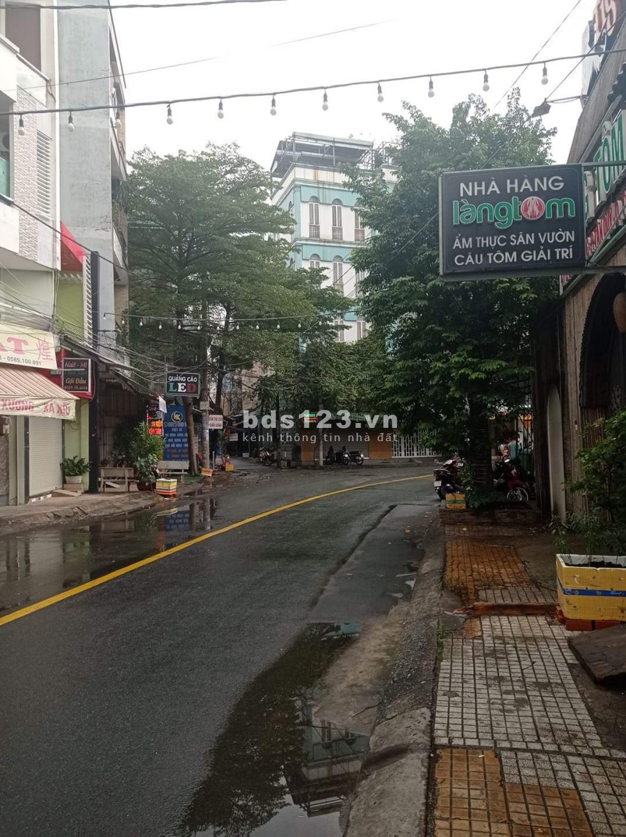 Cho thuê mặt bằng đường Tân Hương diện tích 104m2 liên hệ 0909685925 giá 12 triệu/tháng