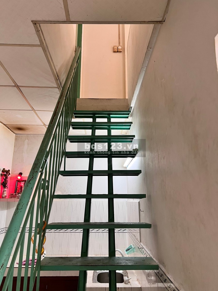 Mặt tiền khu Tên Lửa Bình Tân 96m2 4x24 vuông vức dòng tiền ngay, xây mới chỉ 7.3 tỷ TL