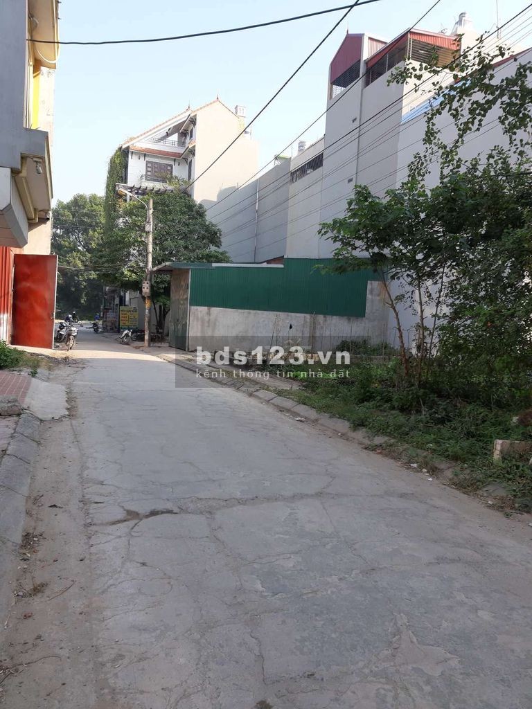Đất Dịch vụ Khê hồi, sổ đỏ chính chủ giá bán 85 triệu/m2, đất thổ cư, giá tốt đầu tư sinh lời
