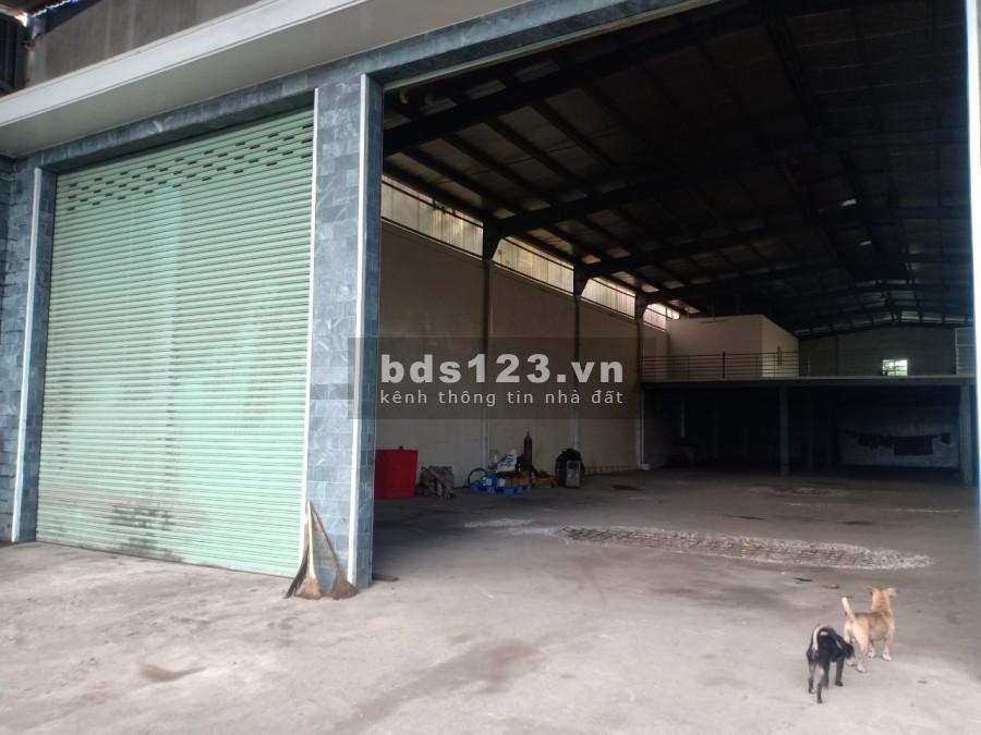 http:muathuenhaxuong.com.vn Cho thuê MB kho xưởng 650m2, 1000m2 mặt tiền Quốc Lộ 1A Quận 12