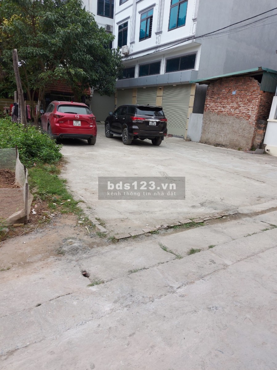 Đất sổ đỏ chính chủ diện tích 46,1 m² Quận Hà Đông khu dân cư đường lớn, xe vào tận nhà