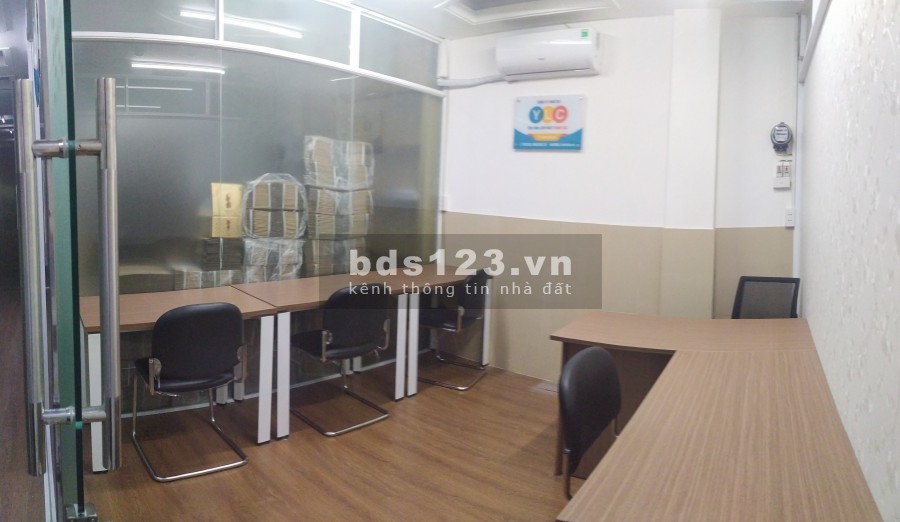 Cho thuê văn phòng Quận 1 setup sẵn nội thất với nhiều ưu đãi cuối năm giảm đến 50%