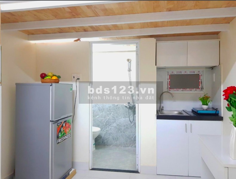 Phòng gác lửng cao full nội thất Quận Tân Bình giá cho thuê 4.5 triệu/tháng khu dân cư