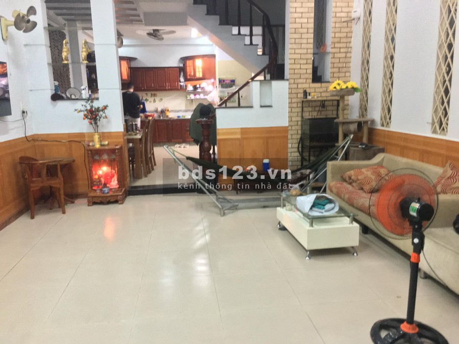 Bán gấp nhà hxh, 2 mặt thoáng, nở hậu, vị trí tuyệt đỉnh, Lê Đức Thọ, dtsd 88m2, 4 tầng, giá 11.7tỷ