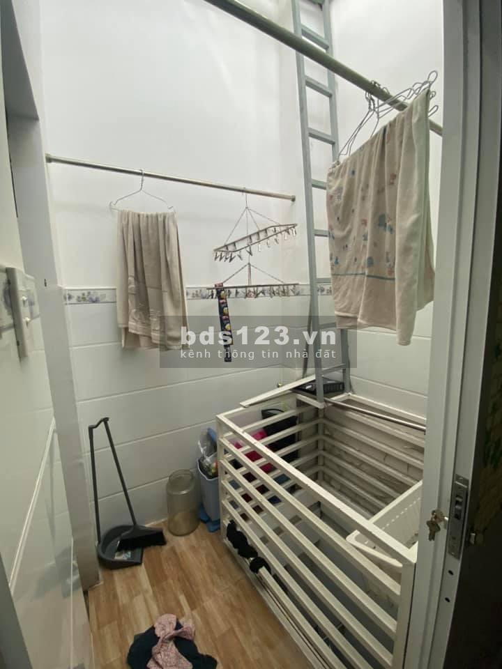 (Gò Vấp)cần bán gấp nhà đẹp, đường Nguyễn Thái Sơn, dtsd 48m2, 2 tầng chỉ 3.68 tỷ