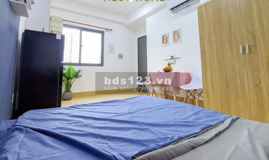 Cho thuê căn hộ full nội thất cấp trung tâm Quận 10 khu dân cư đông đúc, giá 6 triệu/tháng