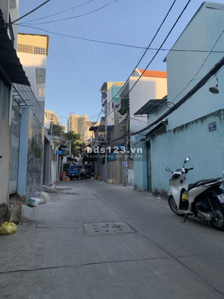 Bán nhà phường Tân Thuận Tây Quận 7, gồm 16 phòng cho thuê + 1 kiot