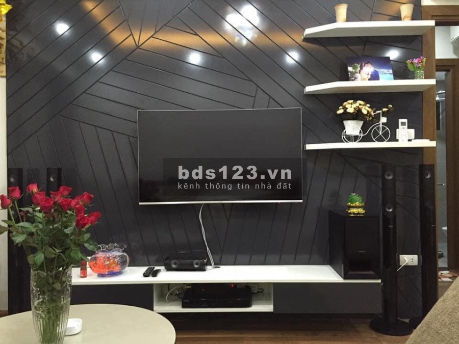 Chính chủ bán nhanh căn 2PN 78m2, BC Đông Nam full đồ ở Goldmark City, giá 2.3 tỷ