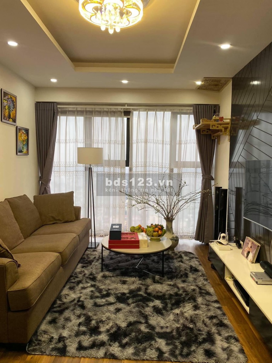 Chính chủ bán nhanh căn 2PN 78m2, BC Đông Nam full đồ ở Goldmark City, giá 2.3 tỷ