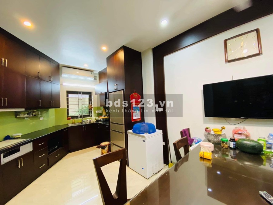 Chính chủ cần bán nhà siêu phẩm Thanh Xuân, lô góc cực đẹp ô tô tránh, dtsd 90m2, 6 tầng
