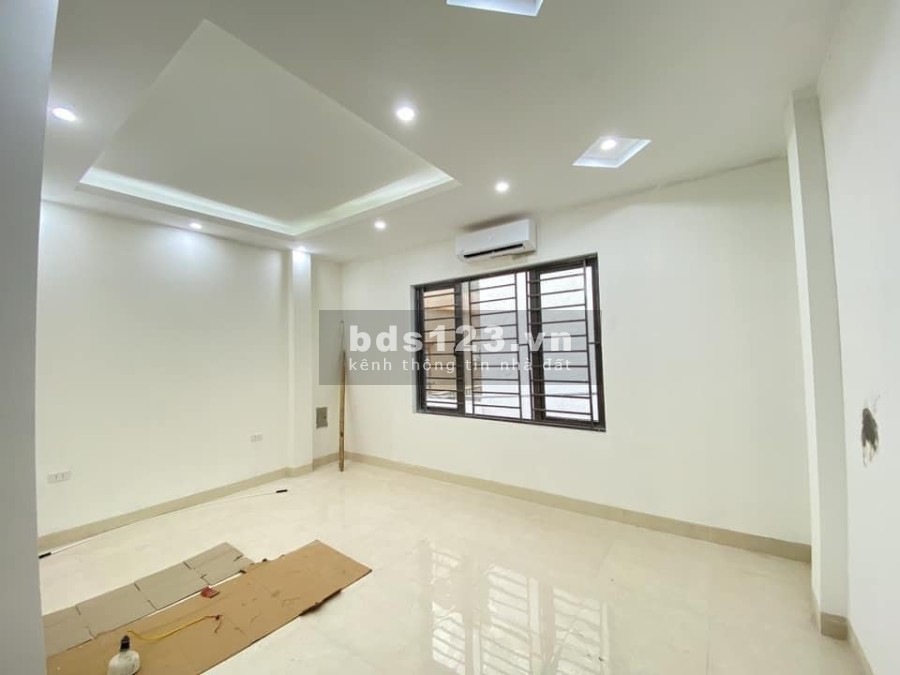 Nhà nguyên căn mới cứng đẹp long lanh, lô góc ô tô vào nhà thông khu đô thị Văn Khê