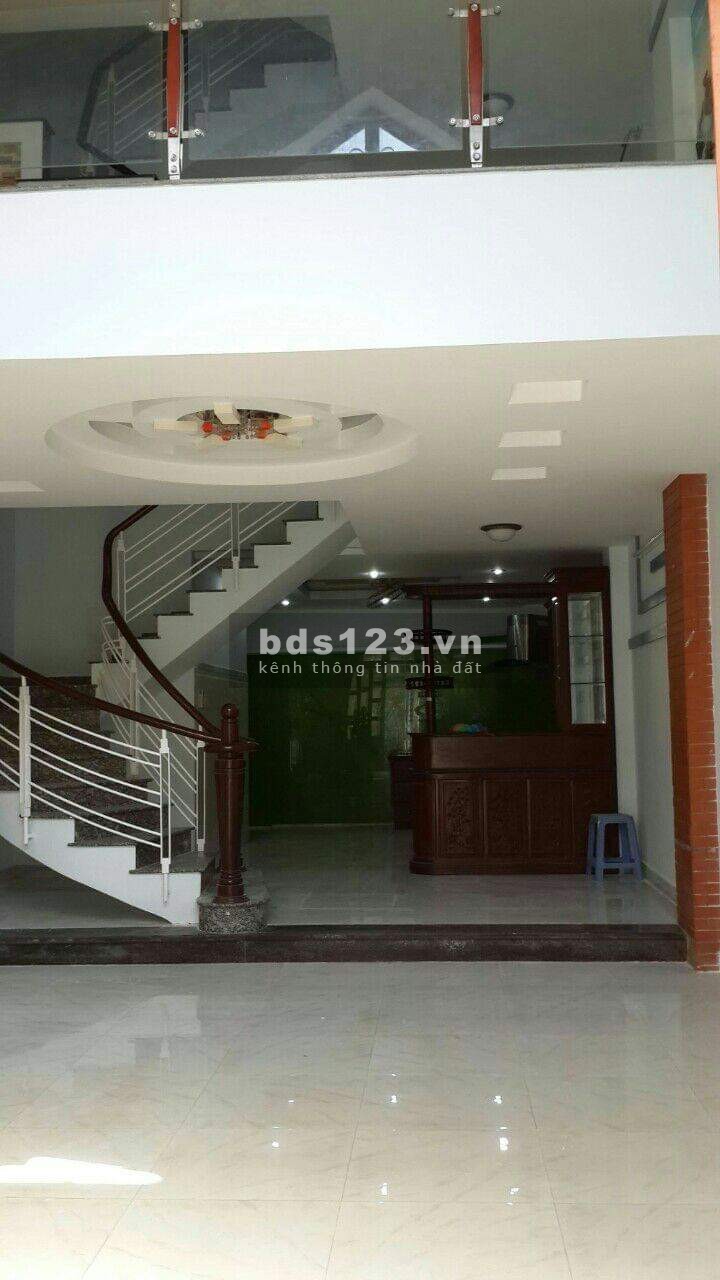 Bán nhà đất chính chủ diện tích sư dụng 5.2mx16m giá bán 7 tỷ, thương lượng, lhcc