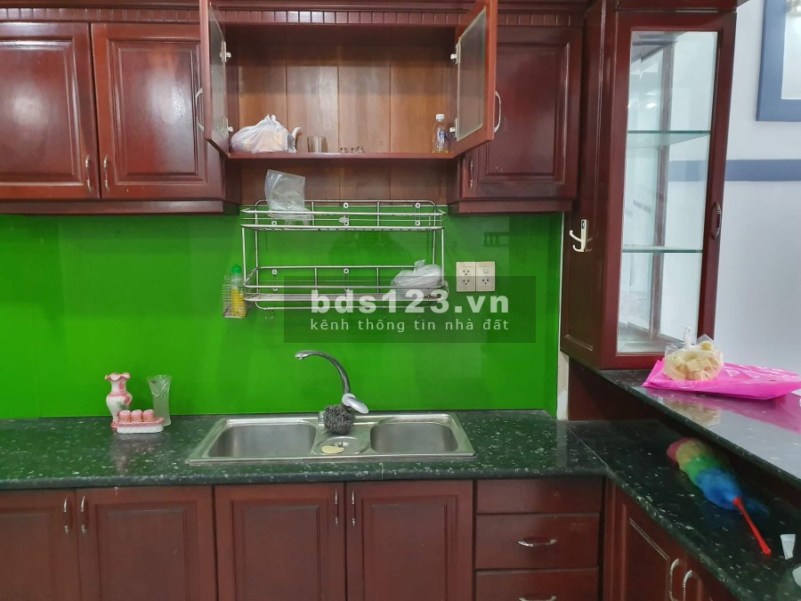 Bán nhà đất chính chủ diện tích sư dụng 5.2mx16m giá bán 7 tỷ, thương lượng, lhcc