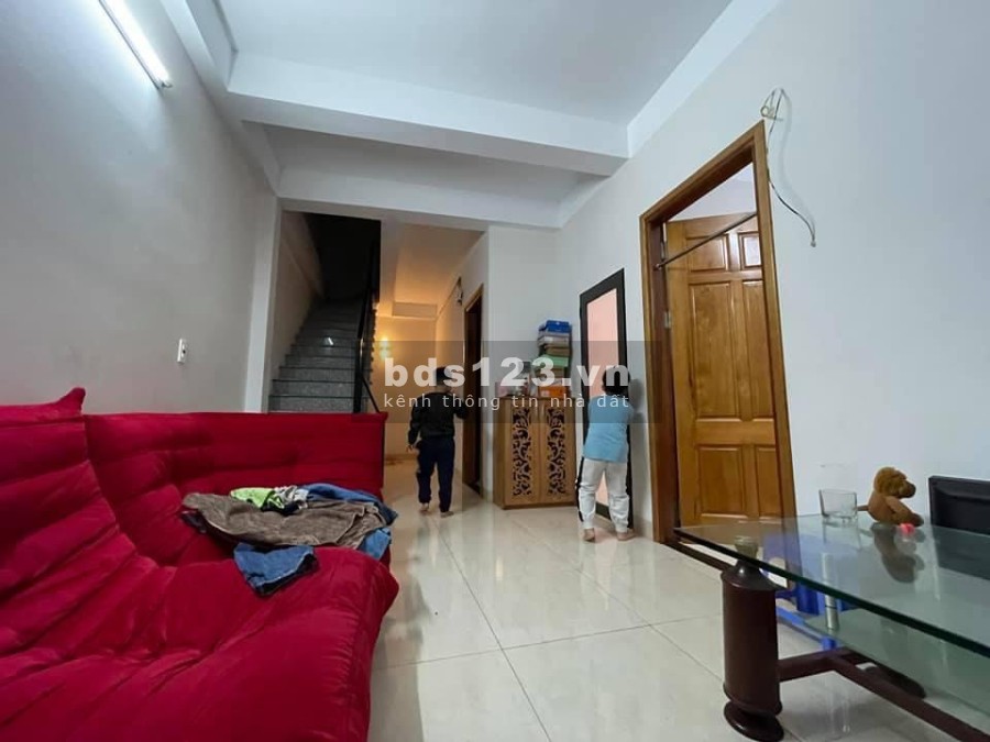 Bán độc quyền lô góc nhà nguyên căn 3 tầng xã Đông Dư giá bán 3.5 tỷ, ô tô vào tới nhà