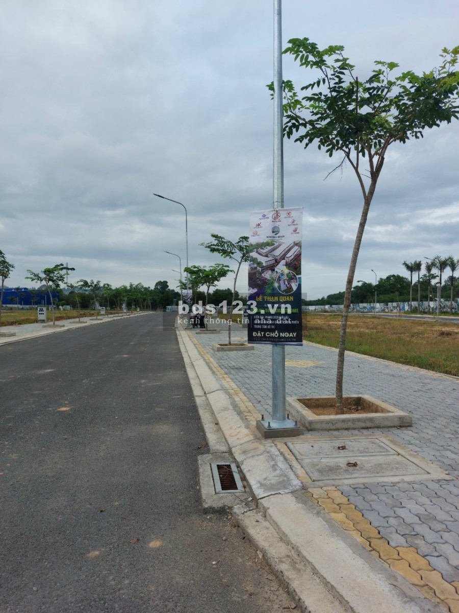Thật Dễ Dàng Để Mua Được Lô Đất Trung Tâm TX Tân Uyên Có Sổ Sẵn, Chốt Nhanh Bớt Lộc 50tr/ Lô