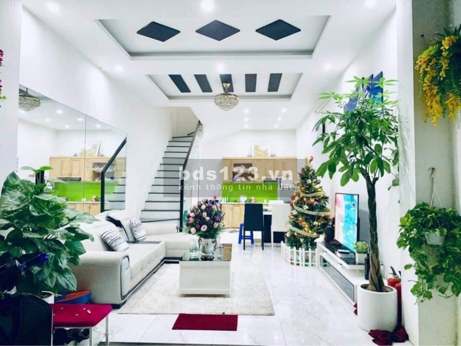 Siêu phẩm Kim Giang Hoàng Mai phân lô ô tô tránh 45m, mt 4m, giá 5 tỷ 2