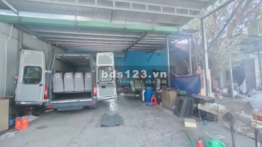 Bán xưởng đẹp có hoàn công, giá rẻ hỗ trợ vay ngân hàng lãi suất thấp, đường xe công 20 vào được.
