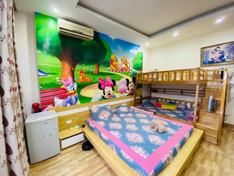 Bán nhà Thanh Xuân ô tô tránh phân lô trung tâm giá 5 tỷ dtsd 50m2 mặt tiền 4,5m 4 tầng