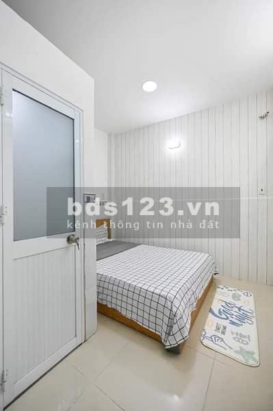 Bán nhà Trần Quang Diệu 4 tầng giá bán nhỉnh 3 tỷ, sổ hồng công chứng ngay, khu an ninh