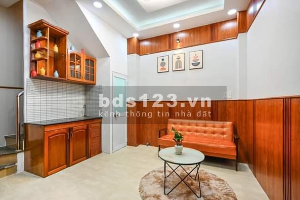 Bán nhà Trần Quang Diệu 4 tầng giá bán nhỉnh 3 tỷ, sổ hồng công chứng ngay, khu an ninh