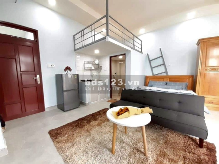 Căn hộ bancon full nội thất ở 3,4 người giá ưu đãi Quận 7 tiện ích đầy đủ, pháp lý chính chủ