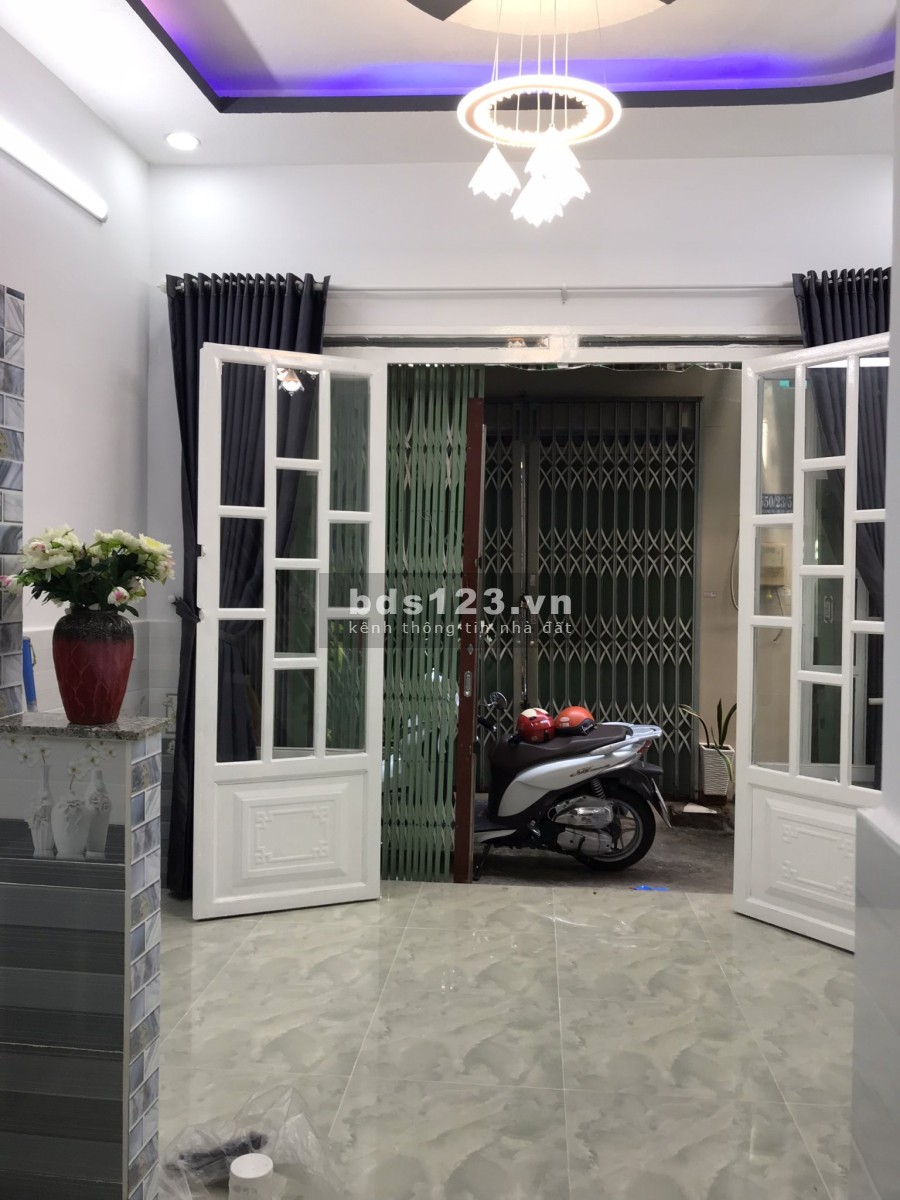 Bán nhà riêng Huỳnh Tấn Phát, giá tốt 1 trệt 1 lầu, diện tích 4*5 giá chỉ còn 1 tỷ 230
