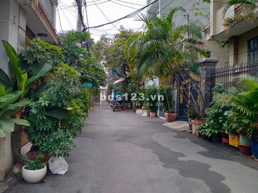 Bán nhà HXH rộng một trục tới nhà Nguyễn Văn Lượng P17 GV cách mặt tiền 50m 62m2, 3 tầng