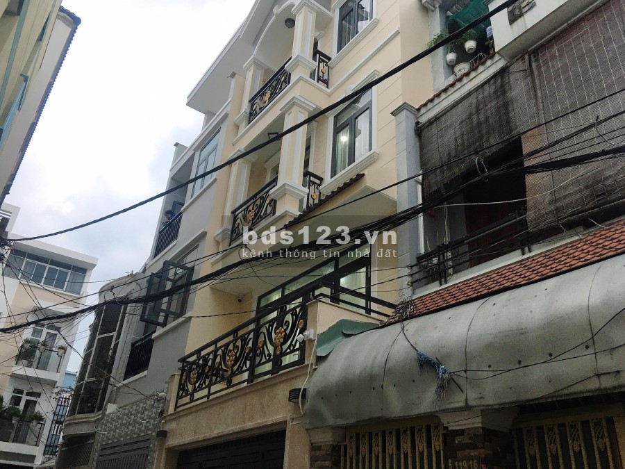 Bán nhà HXH rộng một trục tới nhà Nguyễn Văn Lượng P17 GV cách mặt tiền 50m 62m2, 3 tầng