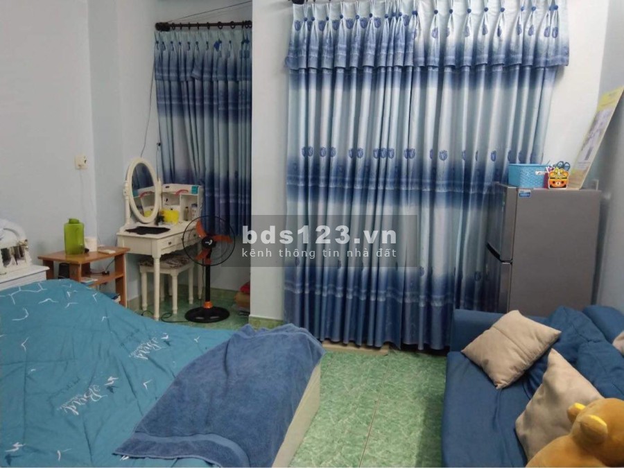 Bán nhà HXH rộng một trục tới nhà Nguyễn Văn Lượng P17 GV cách mặt tiền 50m 62m2, 3 tầng