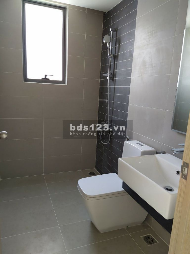 Bán rẻ chung cư Sunrise City diện tích sử dụng 61m² 2PN 1wc giá bán chỉ 2.95 tỷ lhcc