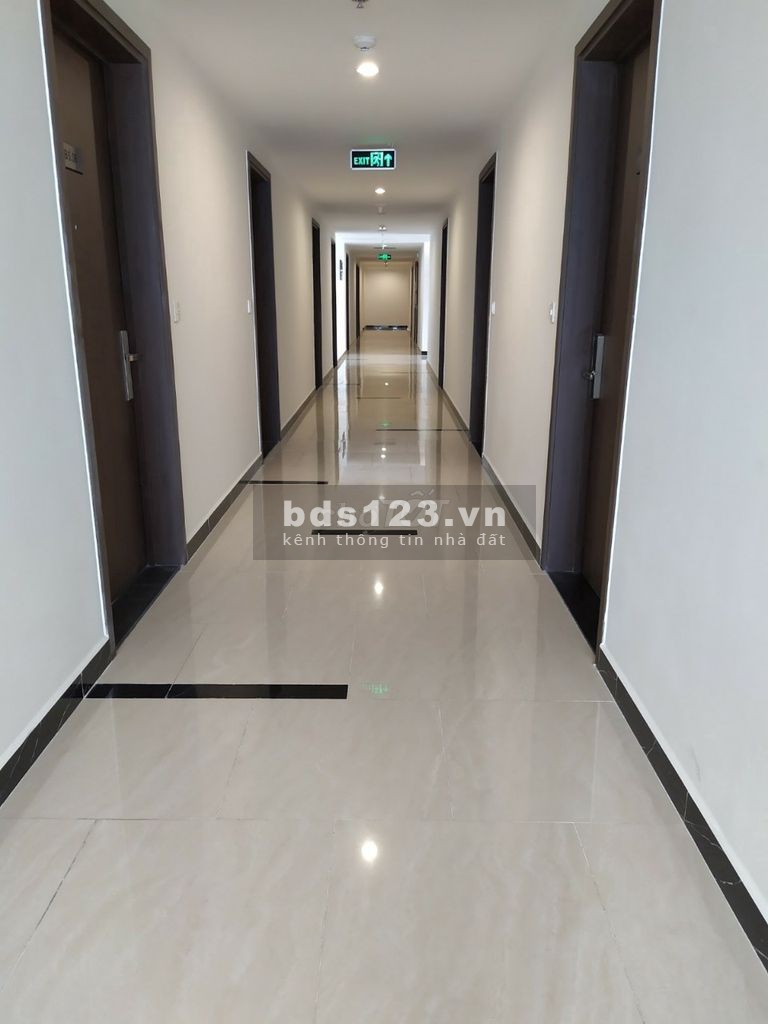 Bán rẻ chung cư Sunrise City diện tích sử dụng 61m² 2PN 1wc giá bán chỉ 2.95 tỷ lhcc