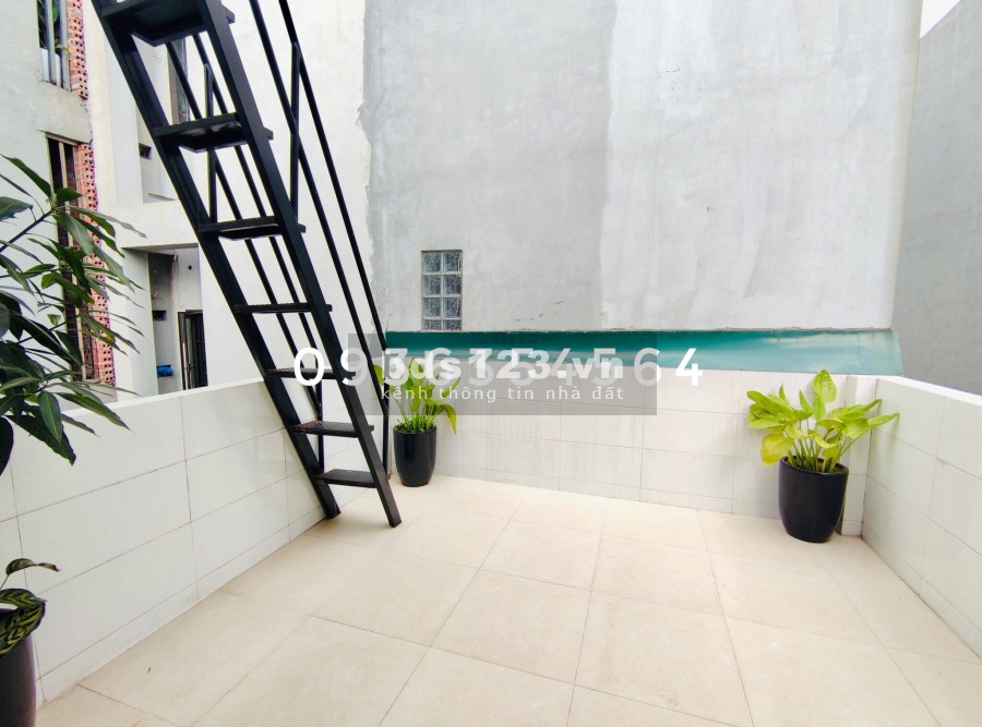 Bán nhà phố Hoàng Văn Thái, gara ô tô khách xem nhà cầm tiền cọc luôn, dtsd 45m2, 7 tỷ hơn