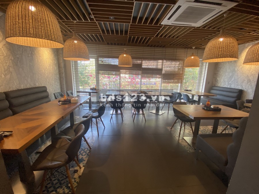 Cho thuê shophouse_KĐT Sala, mặt tiền Nguyễn Cơ Thạch ngay trung tâm tài chính Thủ Thiêm.