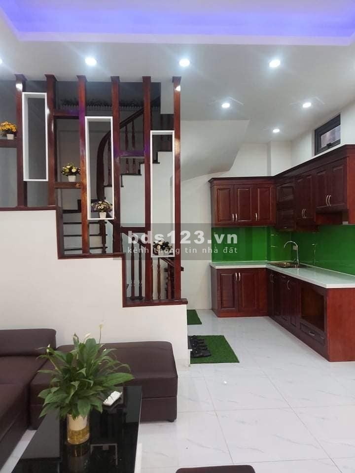 Cần bán gấp lô góc nhà phố Tô Hiệu Quận Hà Đông, ô tô đỗ gần, 4 tầng dtsd 31m2, giá 3.5 tỷ