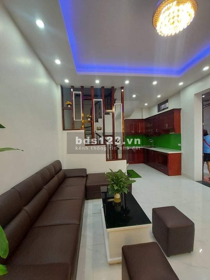 Cần bán gấp lô góc nhà phố Tô Hiệu Quận Hà Đông, ô tô đỗ gần, 4 tầng dtsd 31m2, giá 3.5 tỷ