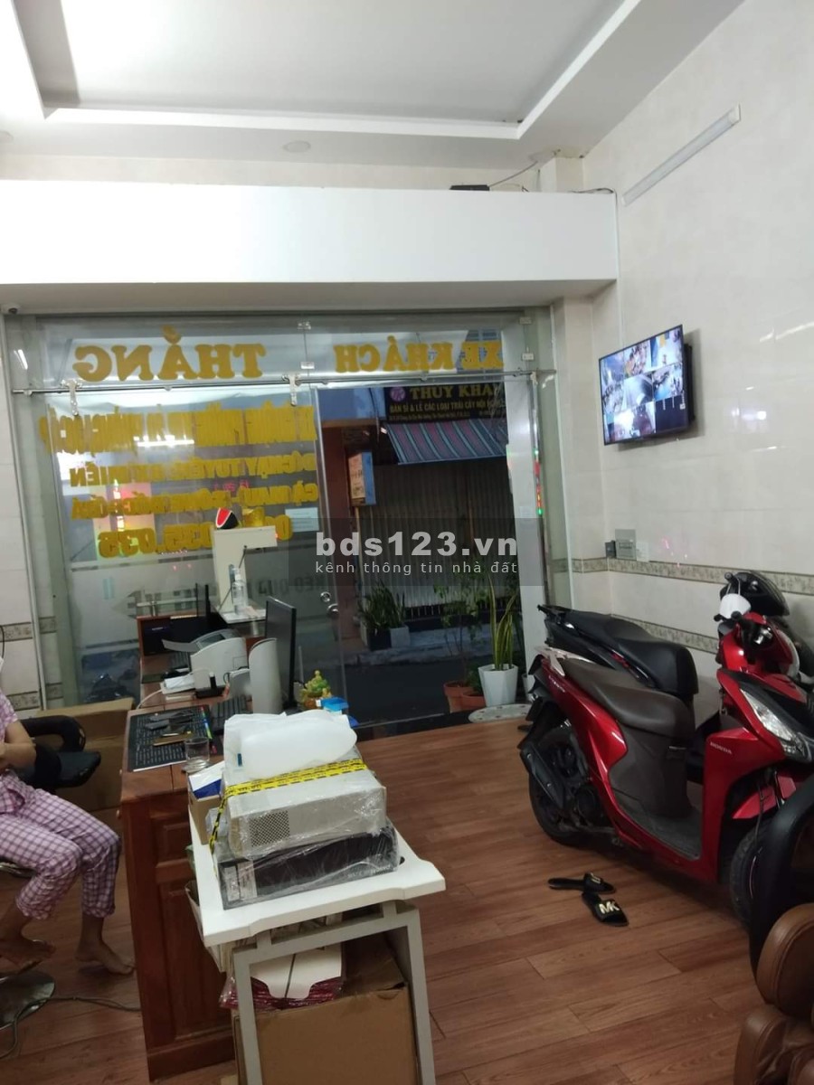 Mặt tiền Tân Thành Quận 11 dtsd 54m2 (4.3x12.5) kinh doanh sầm uất vị trí đắc địa giá 7.8 tỷ TL