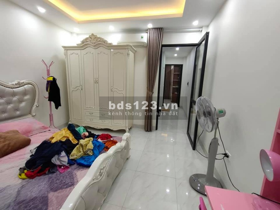 Chính chủ bán nhà khu dv Kiến Hưng Hà Đông gía bán chỉ 6.7 tỷ đúc 4 tầng thông thoáng