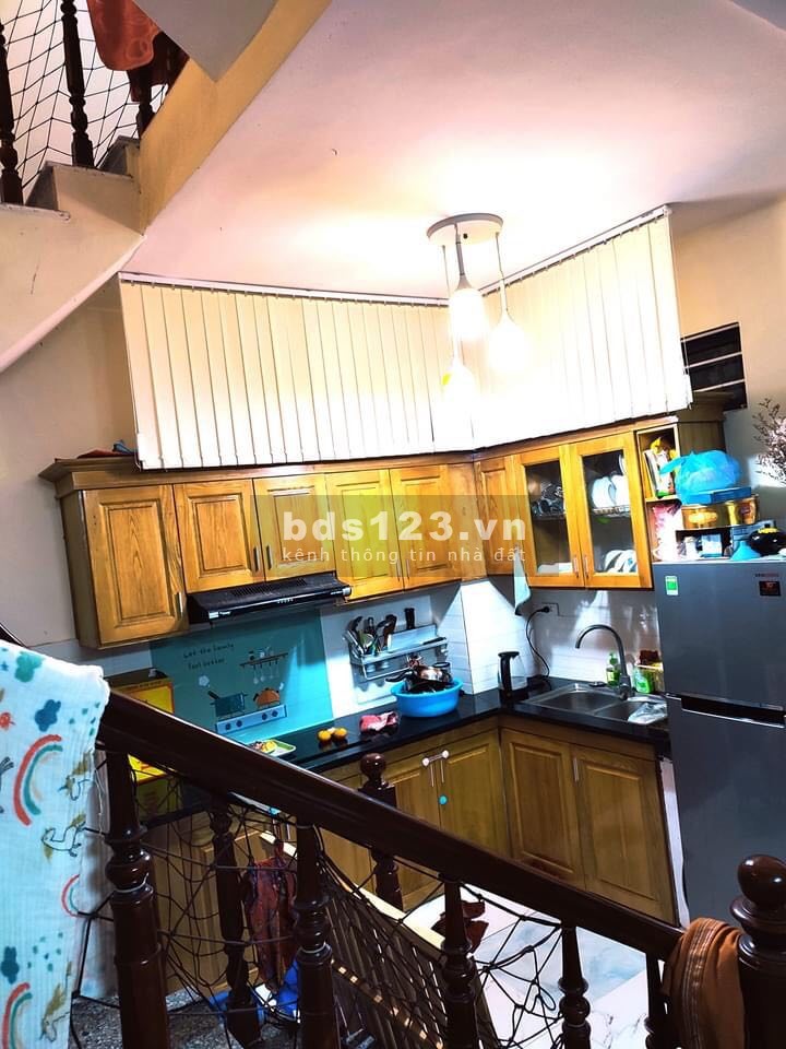 Bán nhà nguyên căn đúc kiên cố 4 tầng thoáng, kiến trúc nhà đẹp, ngõ 14 Quang Trung, Hà Đông