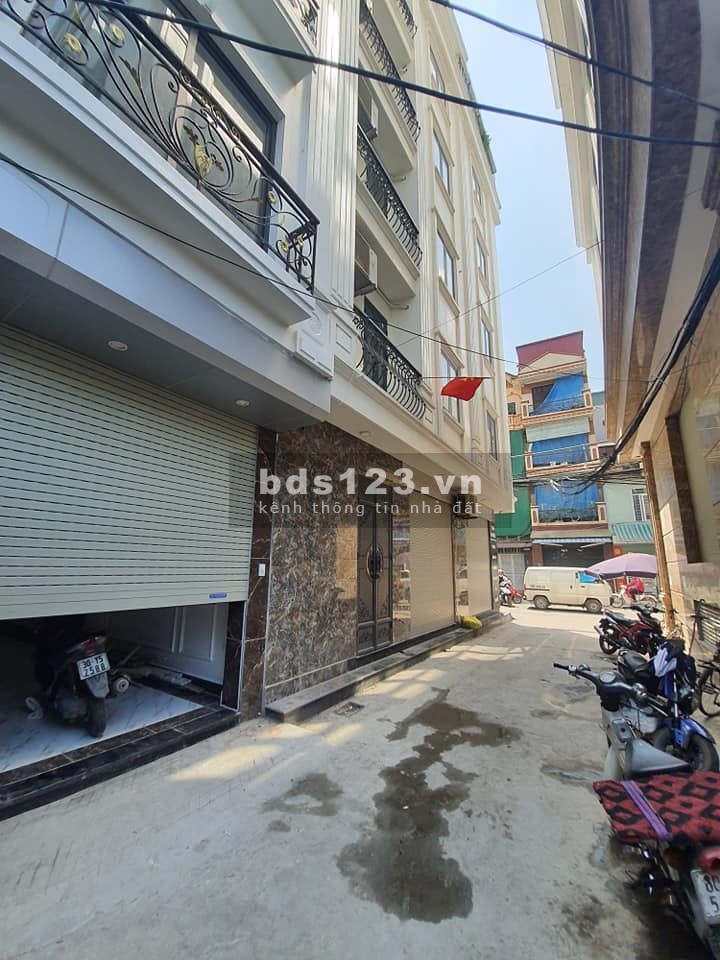 Nhà 5 tầng Văn Phú đẹp mê ly chỉ gần 3 tỷ sổ đỏ chính chủ, pháp lý đầy đủ, giá tốt đầu tư