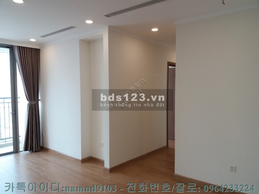 Cần cho thuê căn 2N nội thất cơ bản chung cư Vinhomes Gardenia tiện ích nội khu đầy đủ