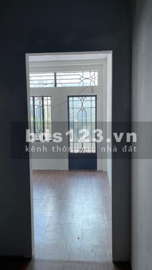 Bán nhà mặt tiền Âu Cơ Quận Tân Bình liên hệ 0921389836 khu dân cư đông đúc, dân trí cao