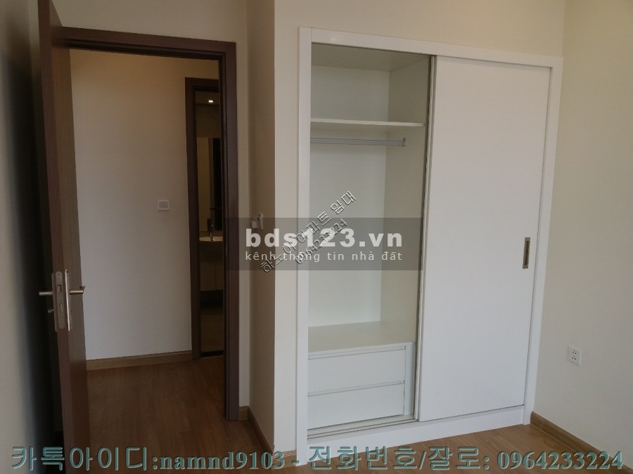 Cần cho thuê căn 2N nội thất cơ bản chung cư Vinhomes Gardenia tiện ích nội khu đầy đủ