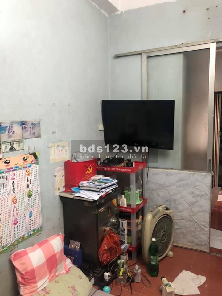 Bán nhà siêu phẩm khu phân lô kinh doanh ô tô tránh Nguyễn Khánh Toàn 4 tầng, giá 2.25 tỷ