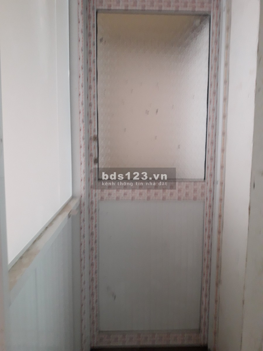 Nhà hẻm 430 Cách Mạng Tháng Tám, Quận 3 cần cho thuê nhanh giá 8.5 triệu/tháng, dtsd 70m2, có gác