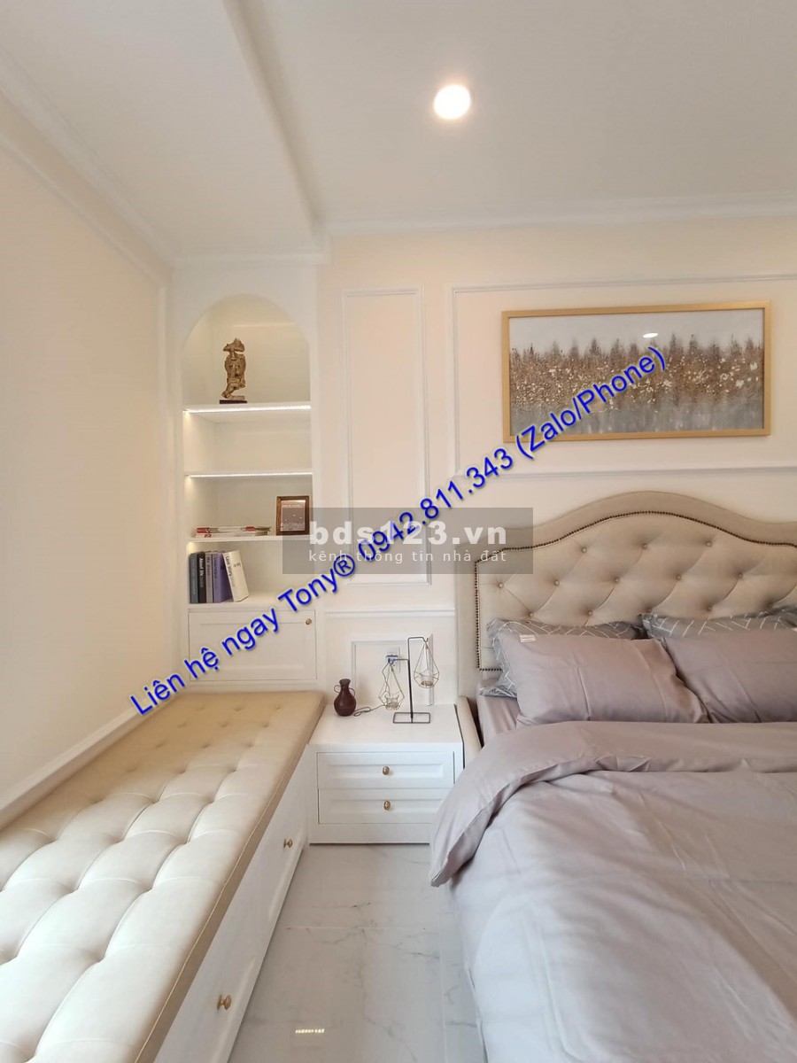 Bán căn hộ Terra Royal 2 phòng ngủ mới 100% giá 5 Tỷ tầng cao view thoáng Tel 0942.811.343