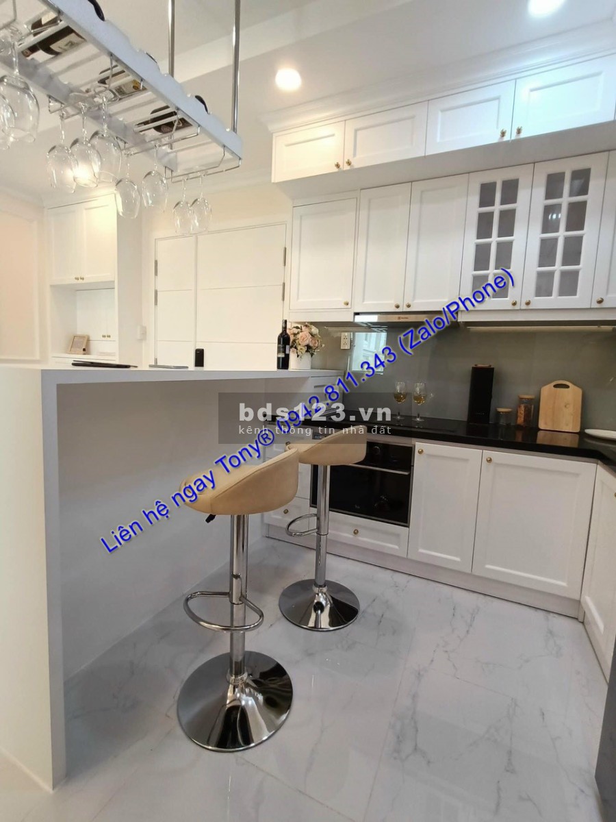 Bán căn hộ Terra Royal 2 phòng ngủ mới 100% giá 5 Tỷ tầng cao view thoáng Tel 0942.811.343