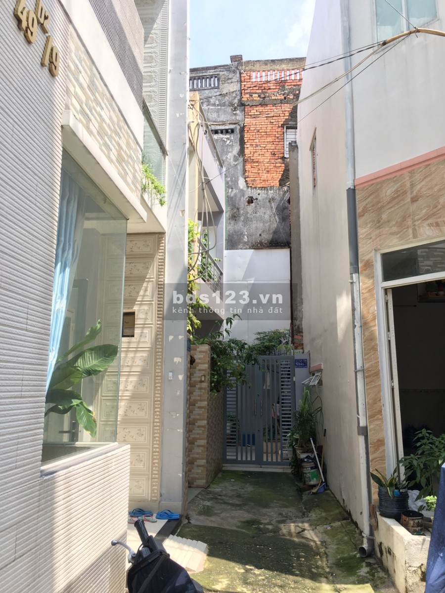Chính chủ bán đất DT 63m2, 5*13 giá 2,6 tỷ, đang vay bank 2,5 tỷ phường 14, quận 8. Phí dv 30 triệu